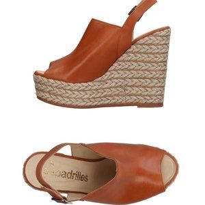 New ESPADRILLES Camel Leather Peep Toe Wedge EU39